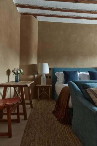 Casa Munoz – Century Stone House 14