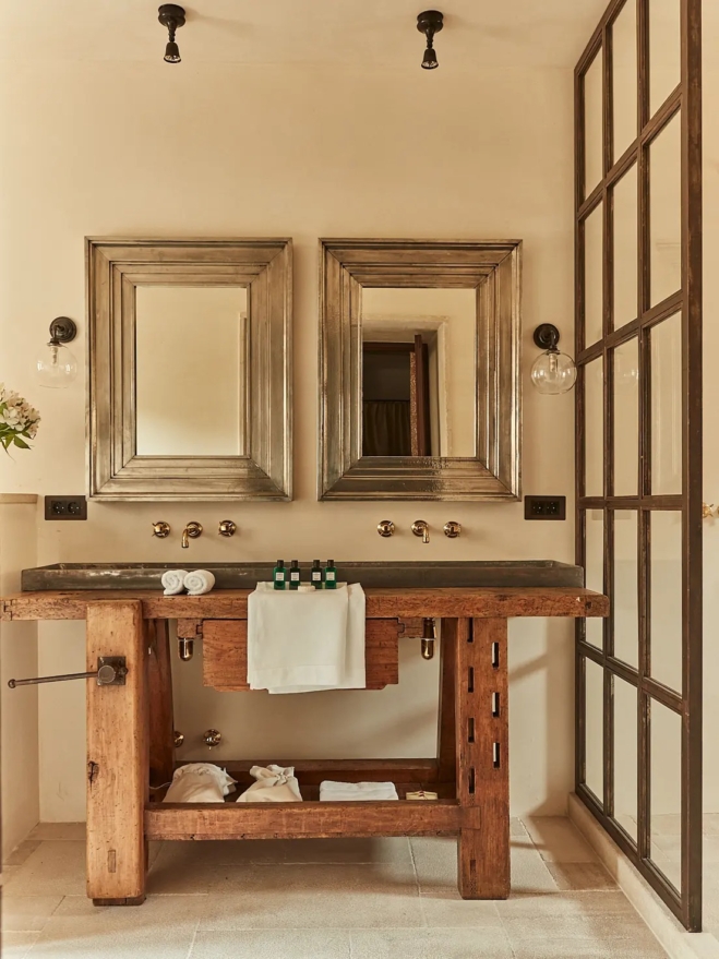 Casa Munoz – Century Stone House 5