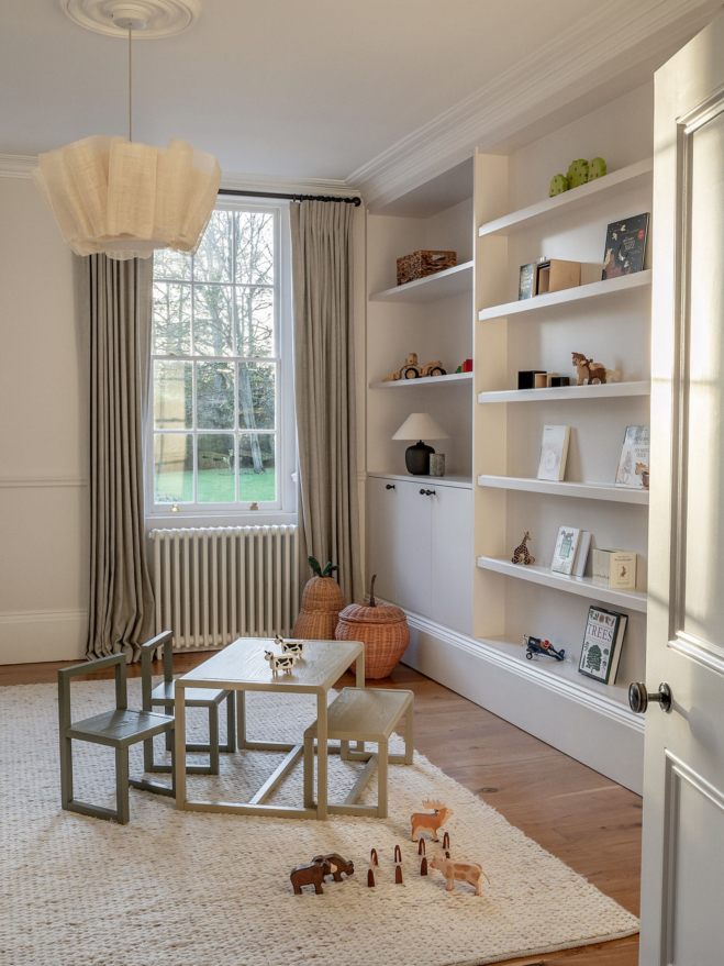 Covet Noir – No20 Surrey 30