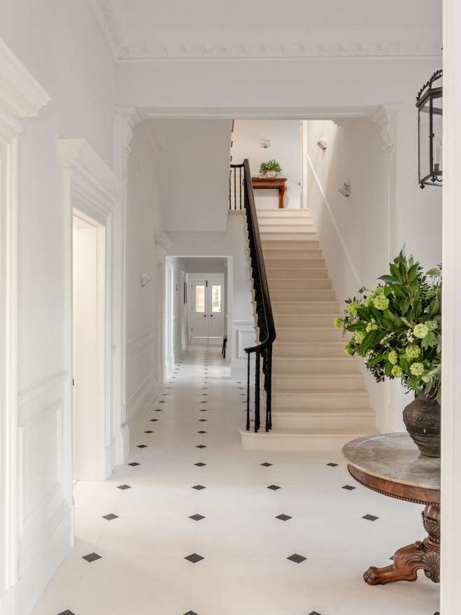 Covet Noir – No20 Surrey 4