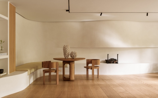 Covet Noir – No6 Belgravia 6