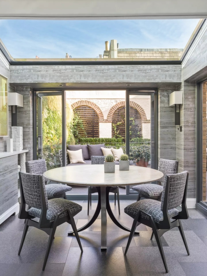 Jean-Louis Denoit – Belgravia 14