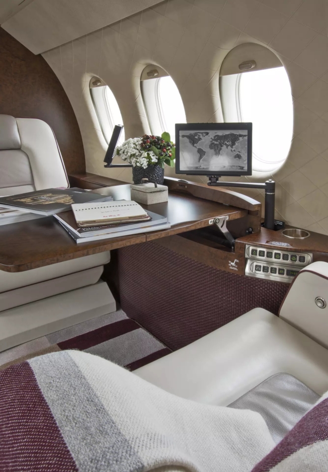 Jean-Louis Denoit – Falcon 2000 3