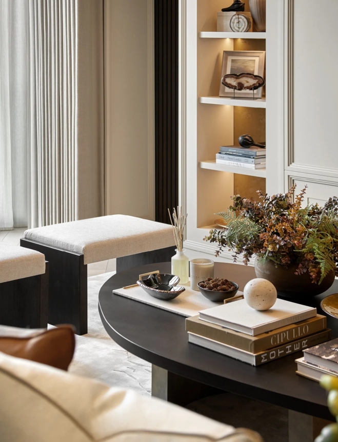 Laura Hammett – 80 Holland Park 1