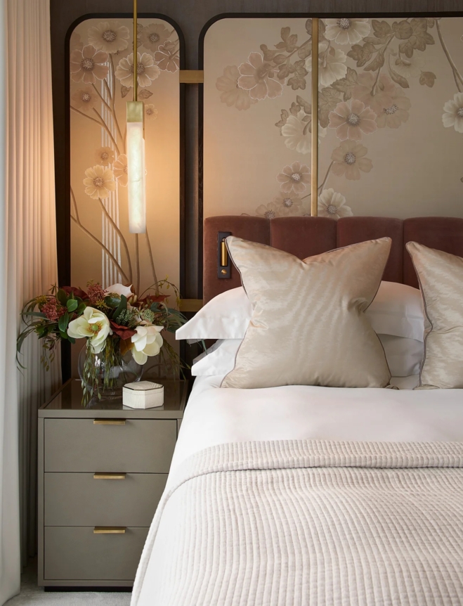 Laura Hammett – Dumont Penthouse 5