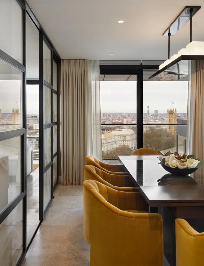 Laura Hammett – Dumont Penthouse 8