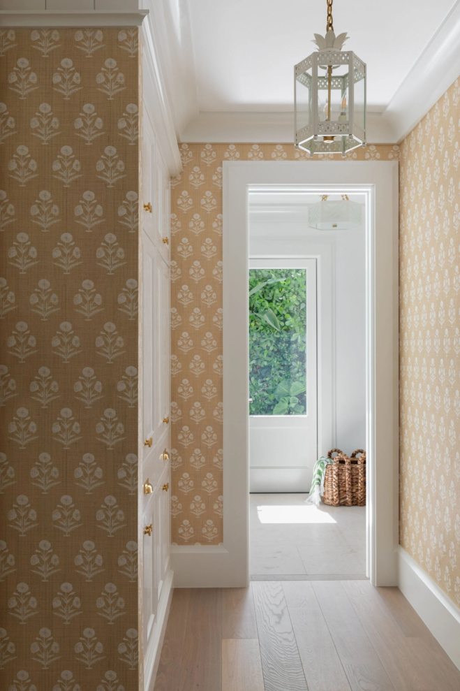 Paloma COntreras – Palm Beach 19