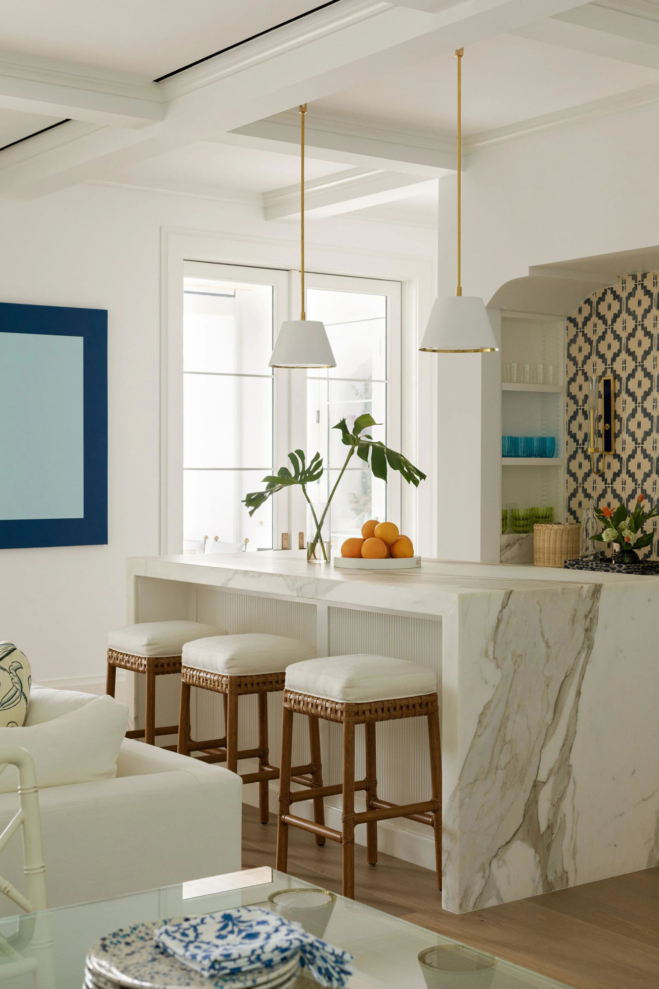 Paloma COntreras – Palm Beach 24