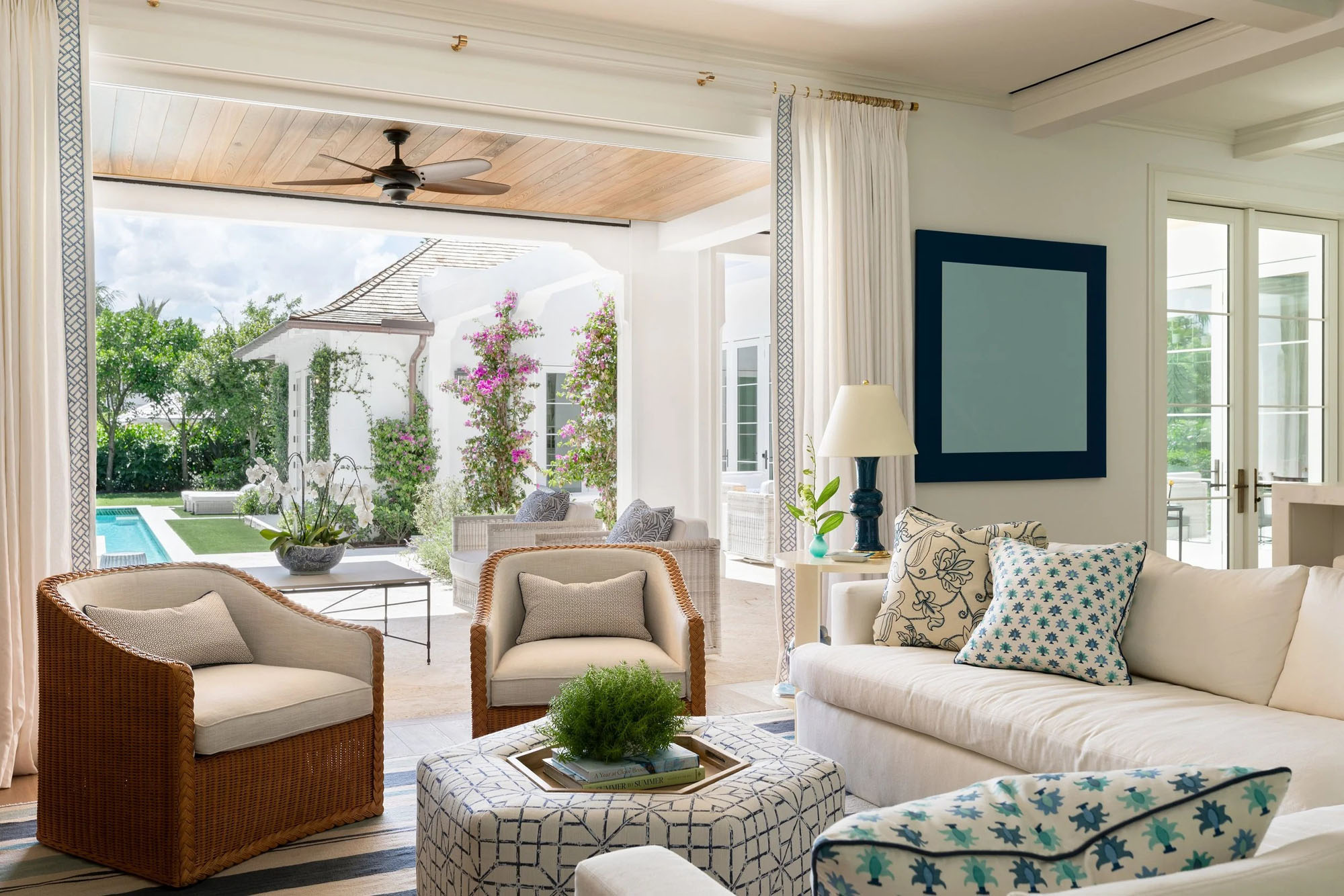 Paloma COntreras – Palm Beach 5