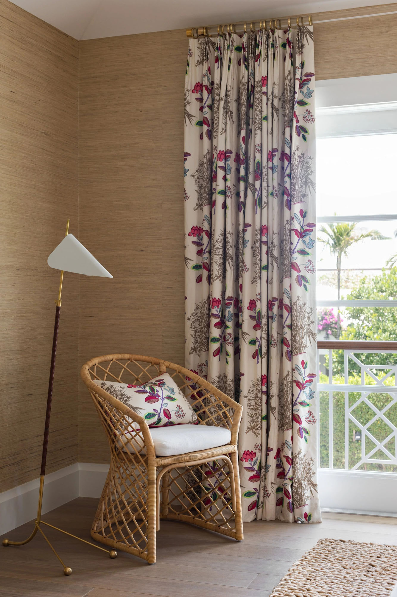 Paloma COntreras – Palm Beach 8