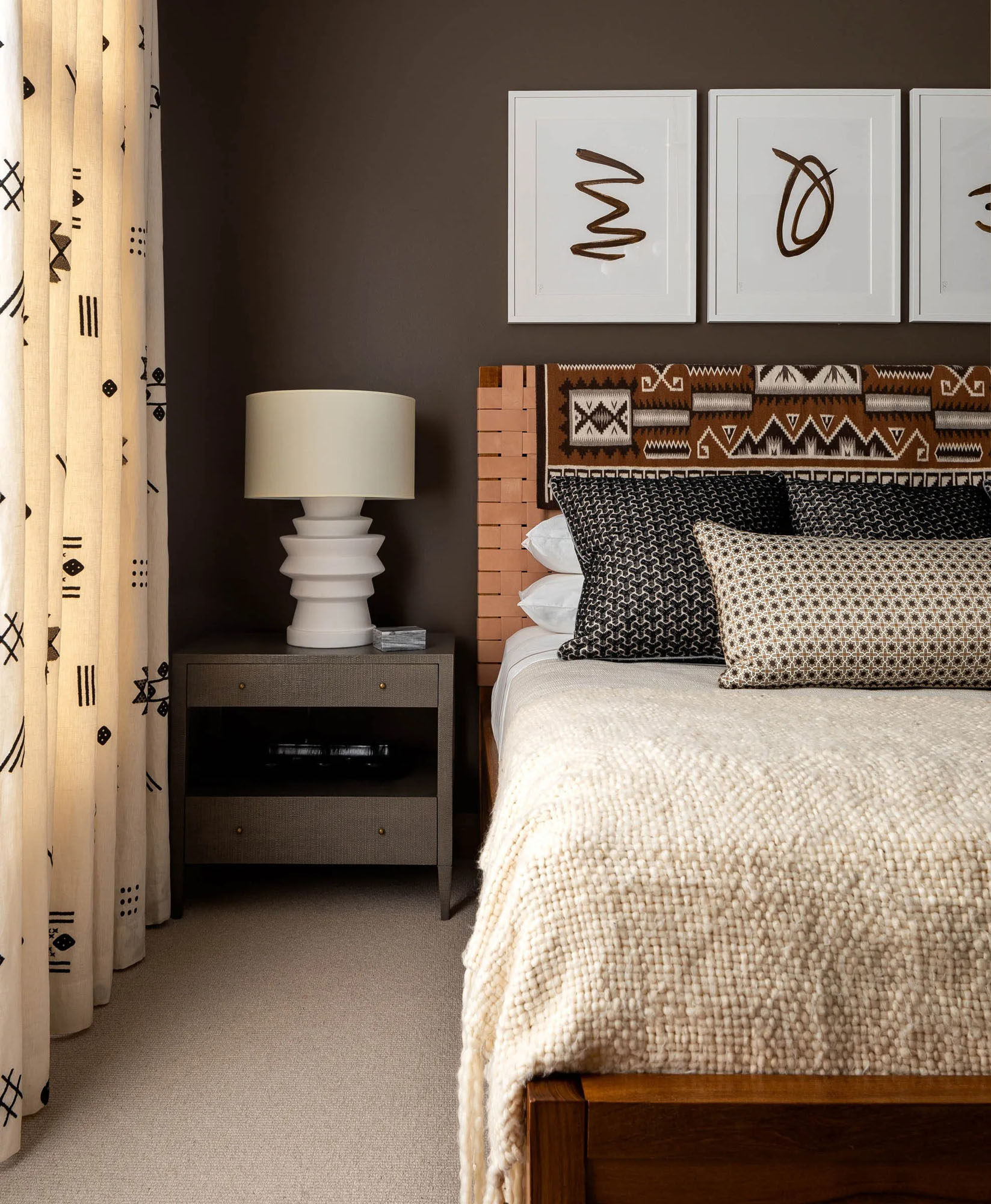 R. Higgins interiors – Yellowstone 4