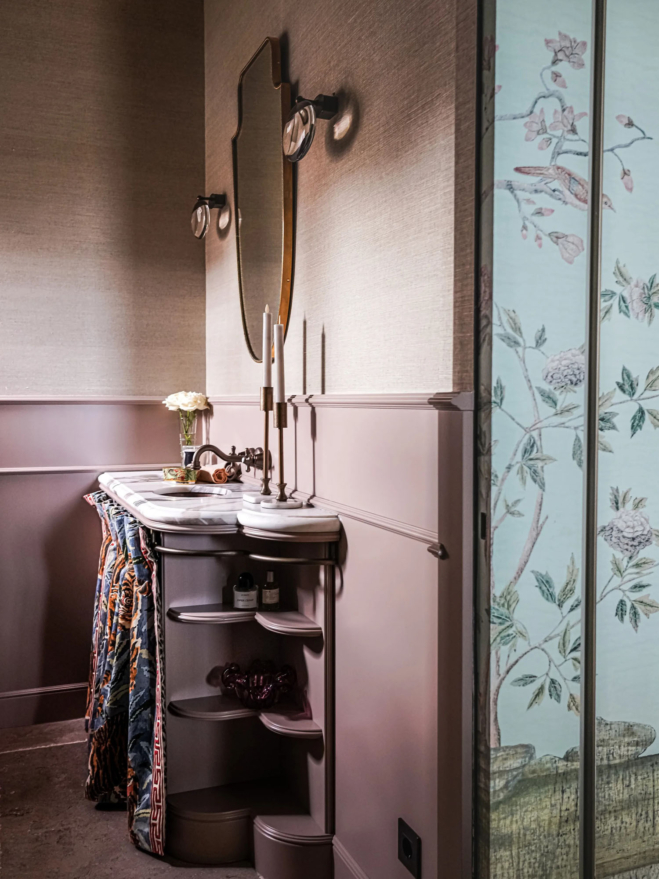 R.A studio – Family House 13