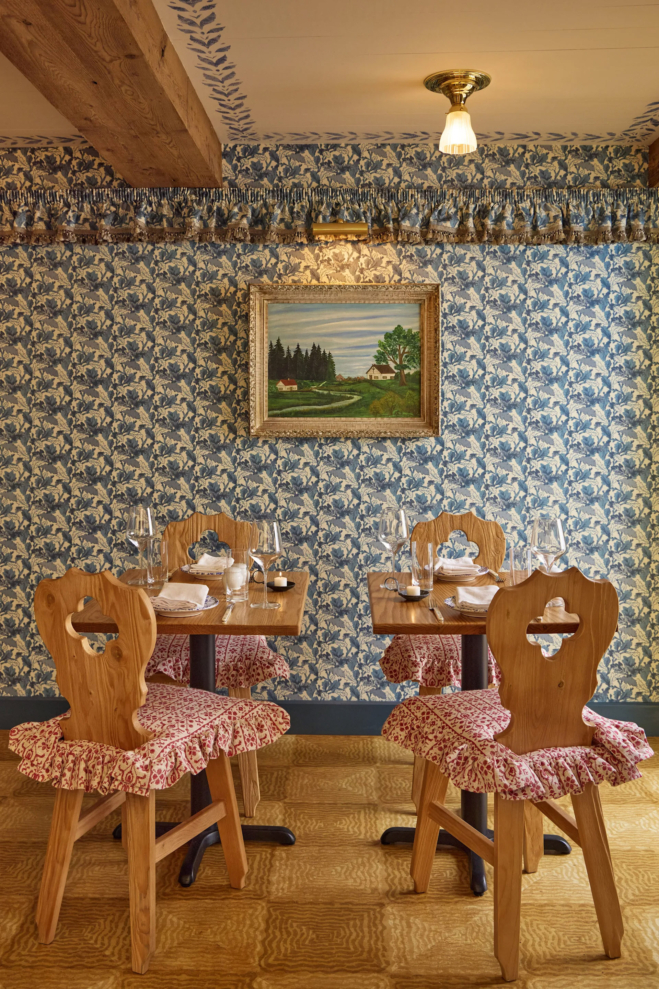 Audrey Gelman – The Six Bells Countryside Inn – 15