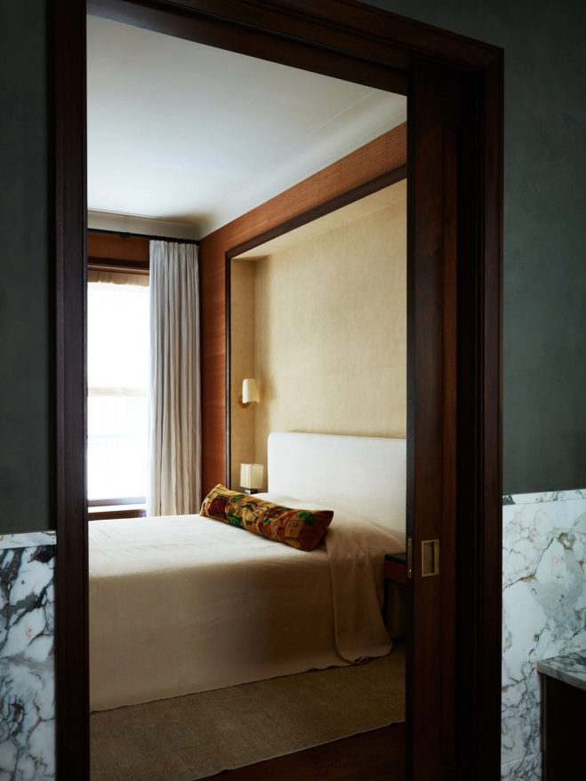 Augusta Hoffman – Noho Residence_12