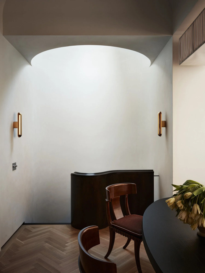 Augusta Hoffman – Strong Place_1