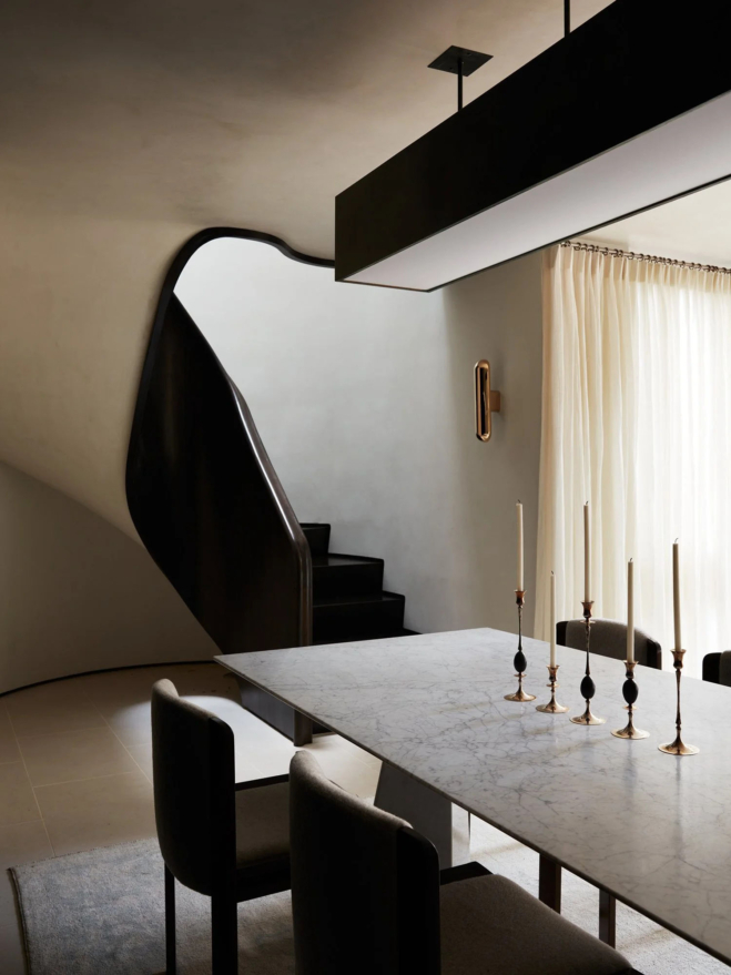 Augusta Hoffman – Strong Place_3