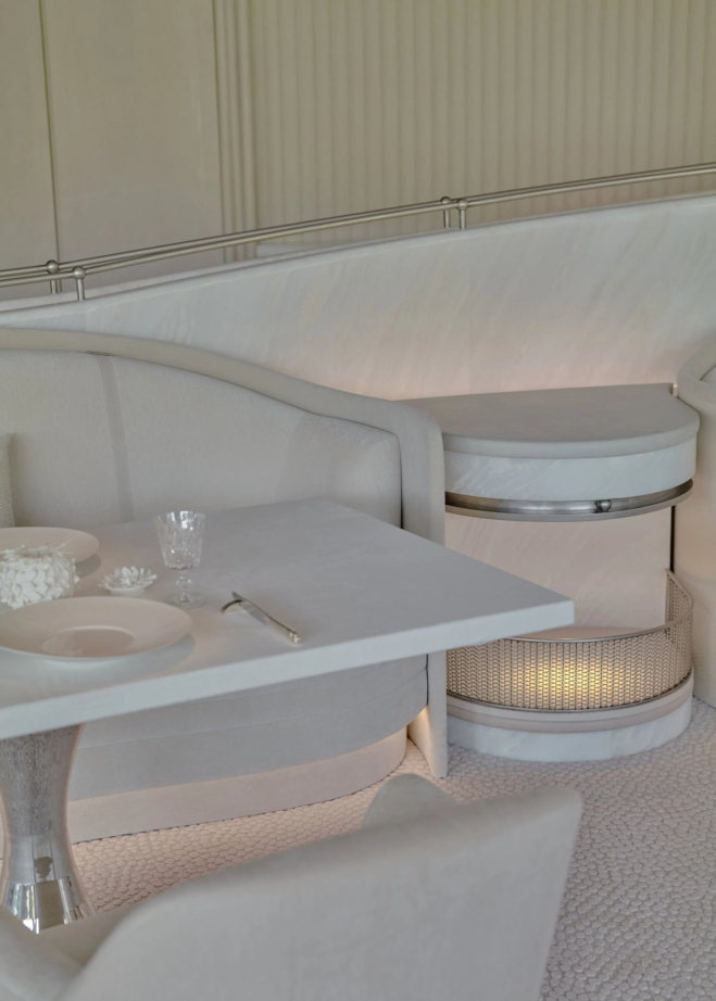 Chris Shao Studio – Black Swan_26