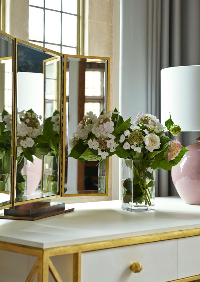 Douglas Mackie – English Manor_9