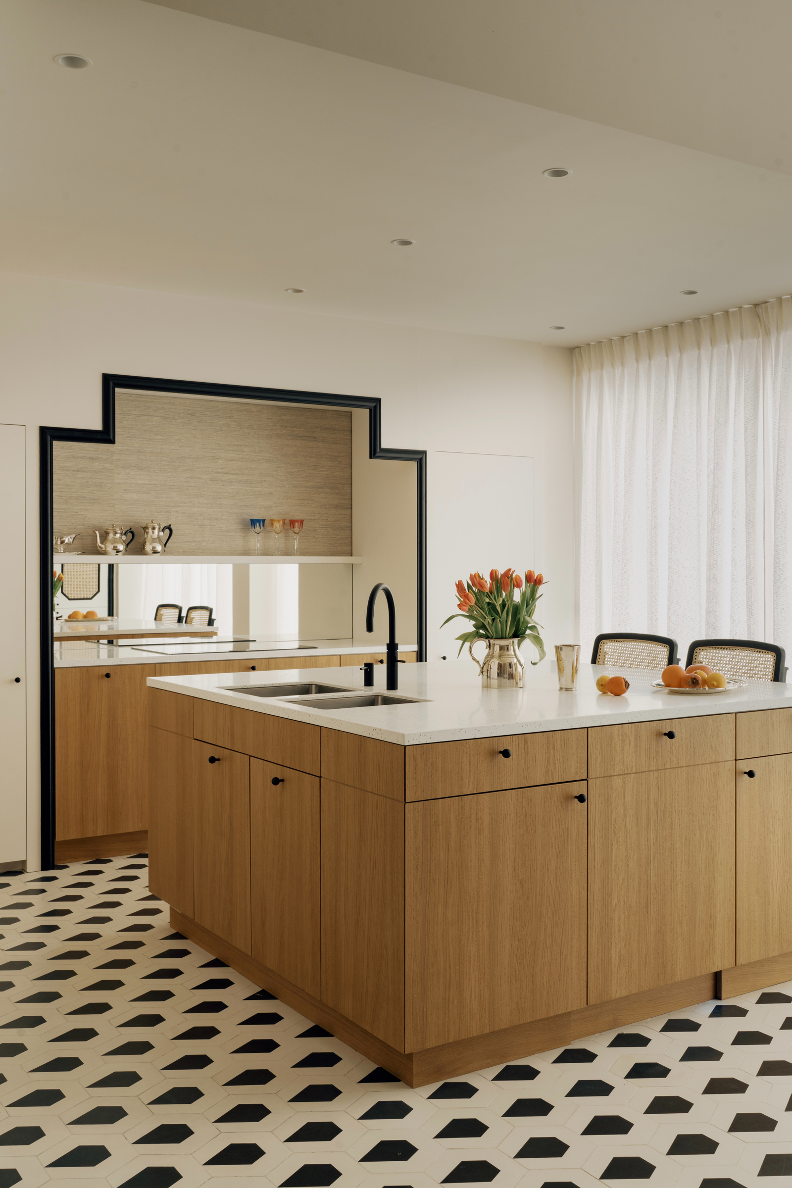 Victoria-Maria-Geyer-Brussels-Townhouse-5